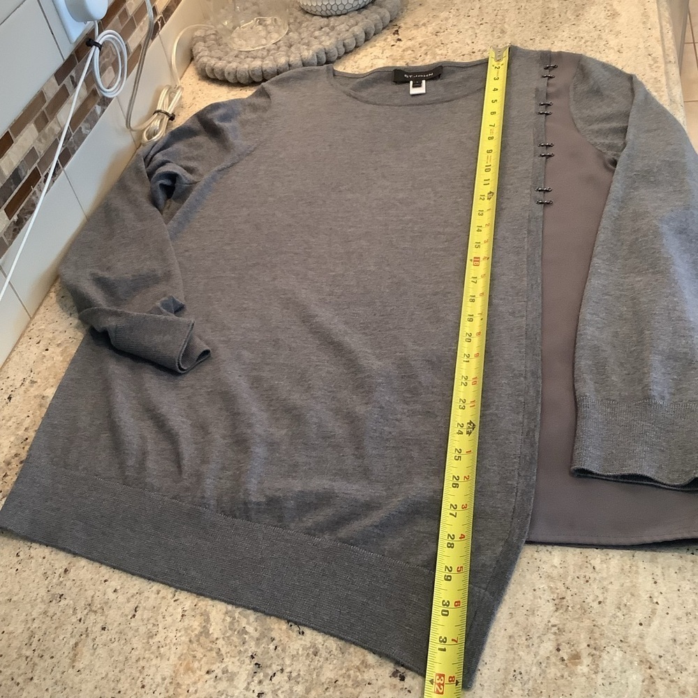 St. John Charcoal Wool & Silk Sweater Top Size LG Tunic Asymmetrical - Picture 12 of 12